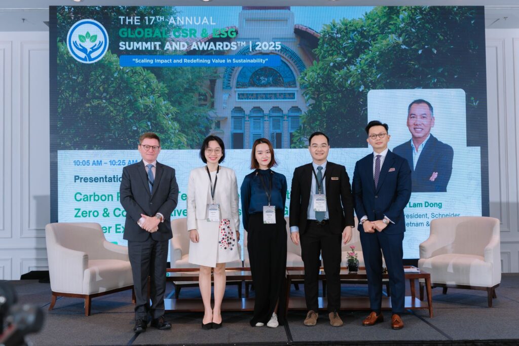 Đại diện VNIDA tại Global CSR & ESG Summit and Awards 2025
